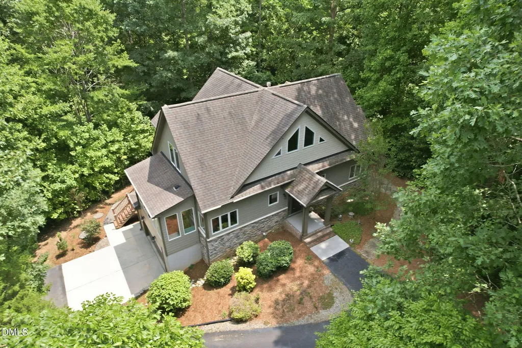 1001 Reaves Drive Chapel Hill NC 27516