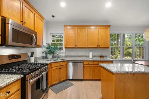 137 Dutch Hill Road Holly Springs NC 27540