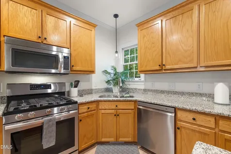 137 Dutch Hill Road Holly Springs NC 27540