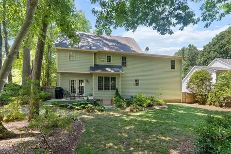 137 Dutch Hill Road Holly Springs NC 27540