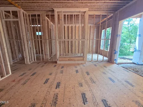 6804 Garrison Court Raleigh NC 27612