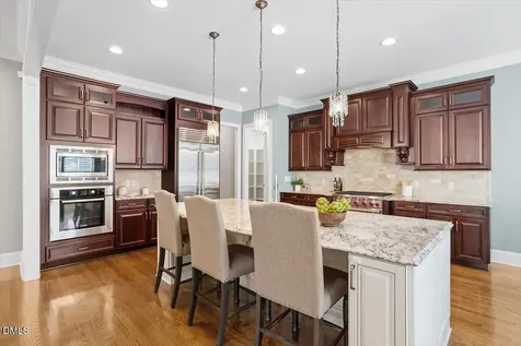 105 Beacon Hollow Place Cary NC 27519