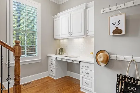 105 Beacon Hollow Place Cary NC 27519
