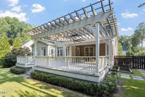 105 Beacon Hollow Place Cary NC 27519