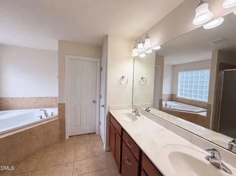 2017 Ollivander Drive Cary NC 27519