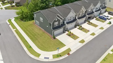 1866 Porch Swing Way Apex NC 27502