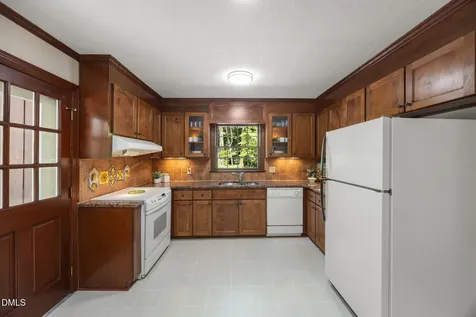 6813 Jean Drive Raleigh NC 27612