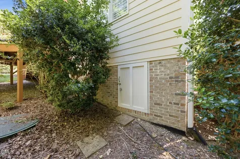 415 Davis Love Drive Chapel Hill NC 27517