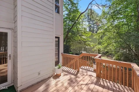 913 Hearthridge Court Raleigh NC 27609