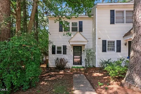 913 Hearthridge Court Raleigh NC 27609