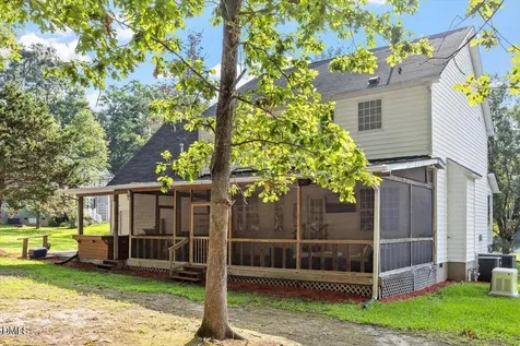 3 Brookwood Court Durham NC 27712
