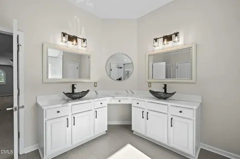 305 Ambermore Place Cary NC 27519
