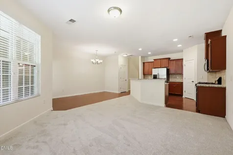 8 Bogie Court Durham NC 27705