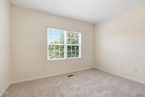 8 Bogie Court Durham NC 27705