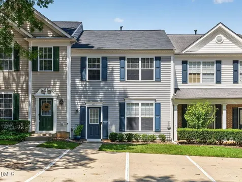 4327 Vienna Crest Drive Raleigh NC 27613