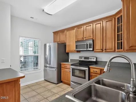 4327 Vienna Crest Drive Raleigh NC 27613