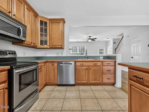 4327 Vienna Crest Drive Raleigh NC 27613