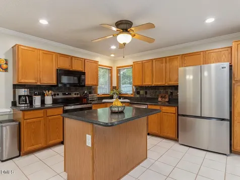 4420 Willow Lake Road Raleigh NC 27616