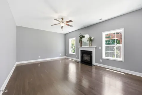 3401 Grosbeak Way Raleigh NC 27616