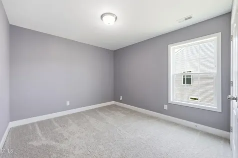 3401 Grosbeak Way Raleigh NC 27616