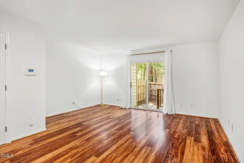 106 Gunston Court Chapel Hill NC 27514