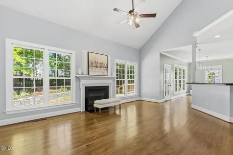 1316 Pendula Path Apex NC 27502