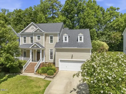 1316 Pendula Path Apex NC 27502