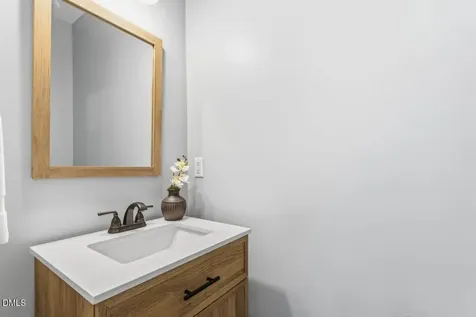 1316 Pendula Path Apex NC 27502