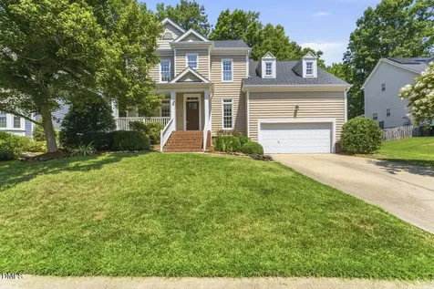 1316 Pendula Path Apex NC 27502