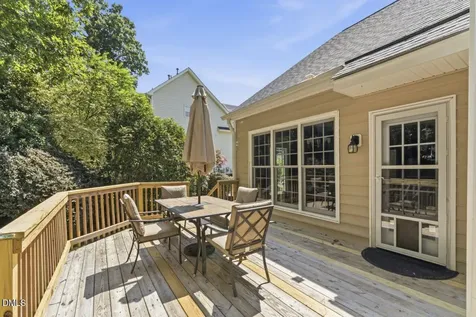1316 Pendula Path Apex NC 27502