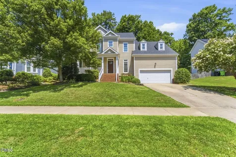 1316 Pendula Path Apex NC 27502