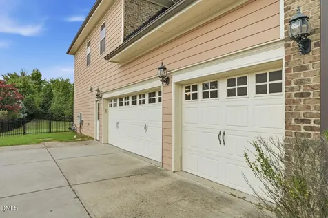 337 Karpen Lane Cary NC 27519