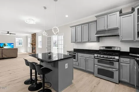 900 Vandalia Drive Cary NC 27519