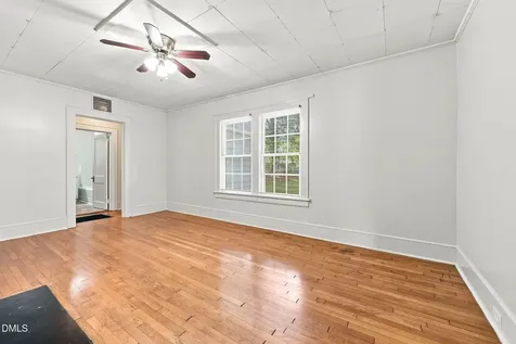 820 W Knox Street Durham NC 27701