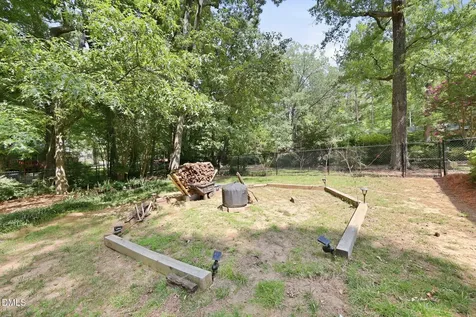 102 Lattimore Lane Durham NC 27713