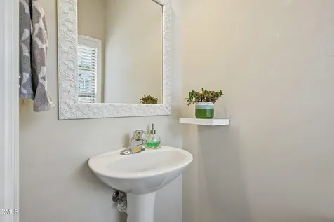 238 Beaconwood Lane Holly Springs NC 27540