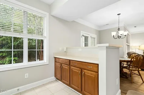 613 Ives Court Chapel Hill NC 27514