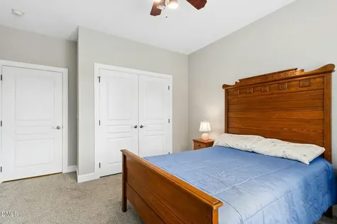 613 Ives Court Chapel Hill NC 27514