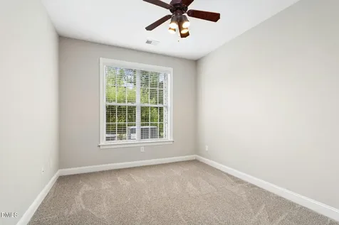613 Ives Court Chapel Hill NC 27514