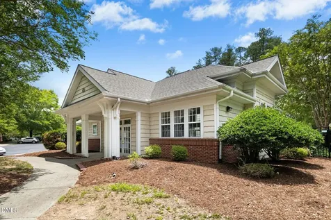 613 Ives Court Chapel Hill NC 27514