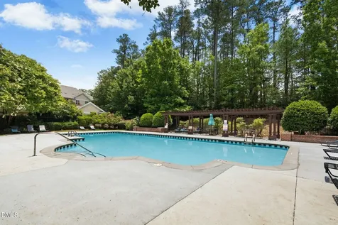 613 Ives Court Chapel Hill NC 27514