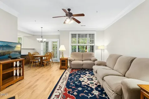 613 Ives Court Chapel Hill NC 27514