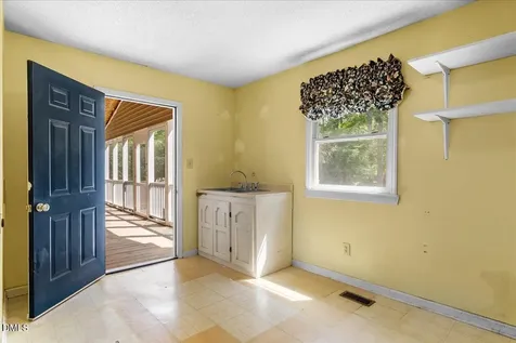 204 Raindrop Court Raleigh NC 27615