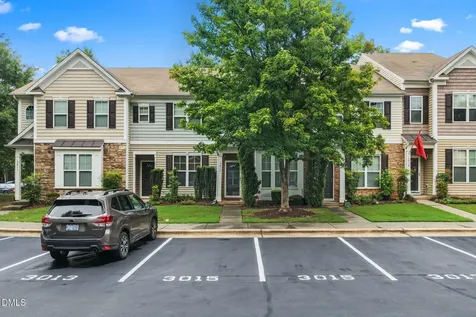 3015 Berkeley Springs Place Raleigh NC 27616