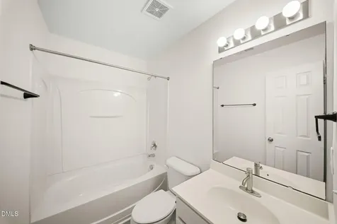 3015 Berkeley Springs Place Raleigh NC 27616
