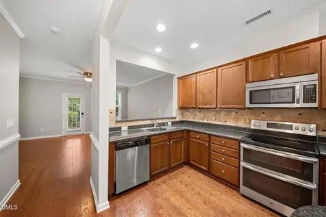 3015 Berkeley Springs Place Raleigh NC 27616
