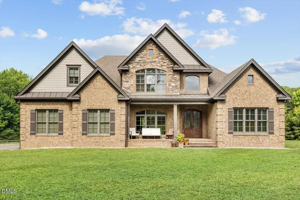 1223 Oakridge Duncan Road Fuquay Varina NC 27526