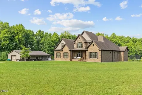 1223 Oakridge Duncan Road Fuquay Varina NC 27526
