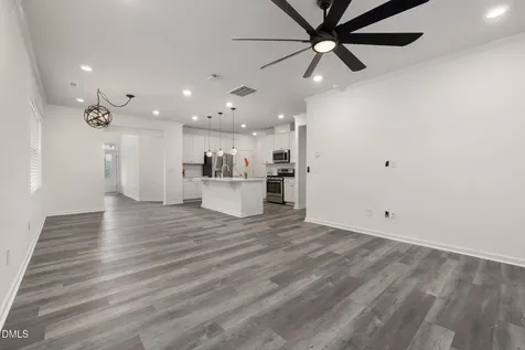 905 Holly Bluff Lane Durham NC 27713