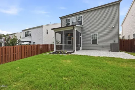 905 Holly Bluff Lane Durham NC 27713